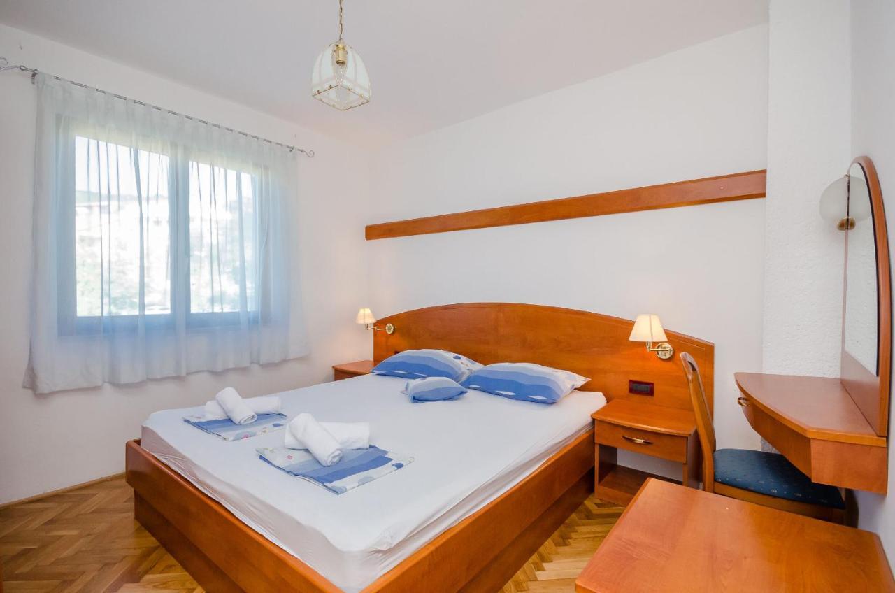 Apartments Zorka Kampor Extérieur photo