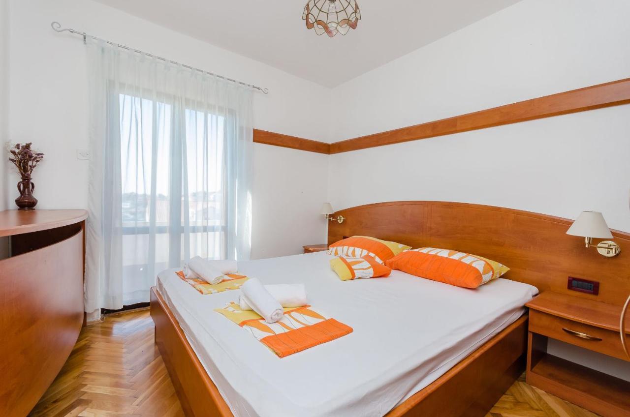 Apartments Zorka Kampor Extérieur photo