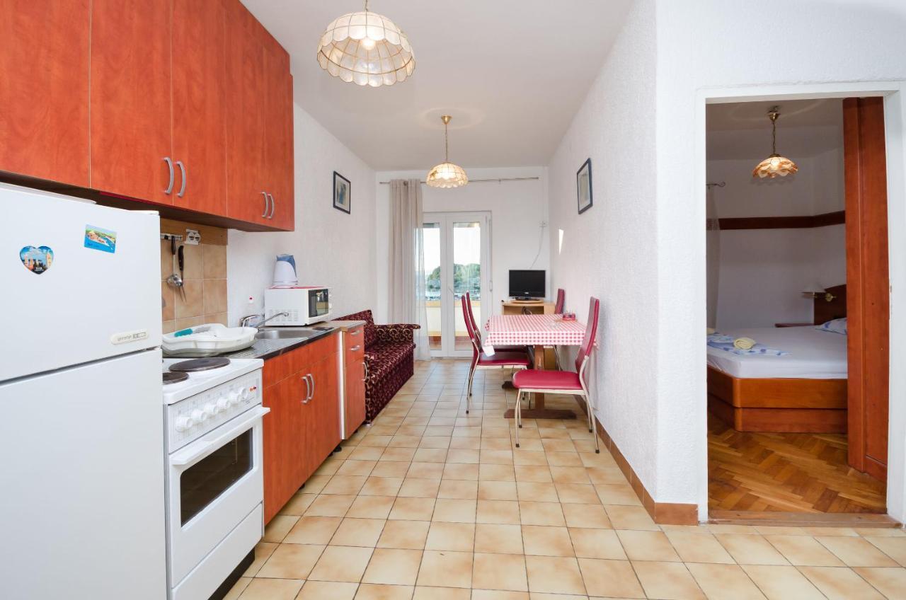Apartments Zorka Kampor Extérieur photo