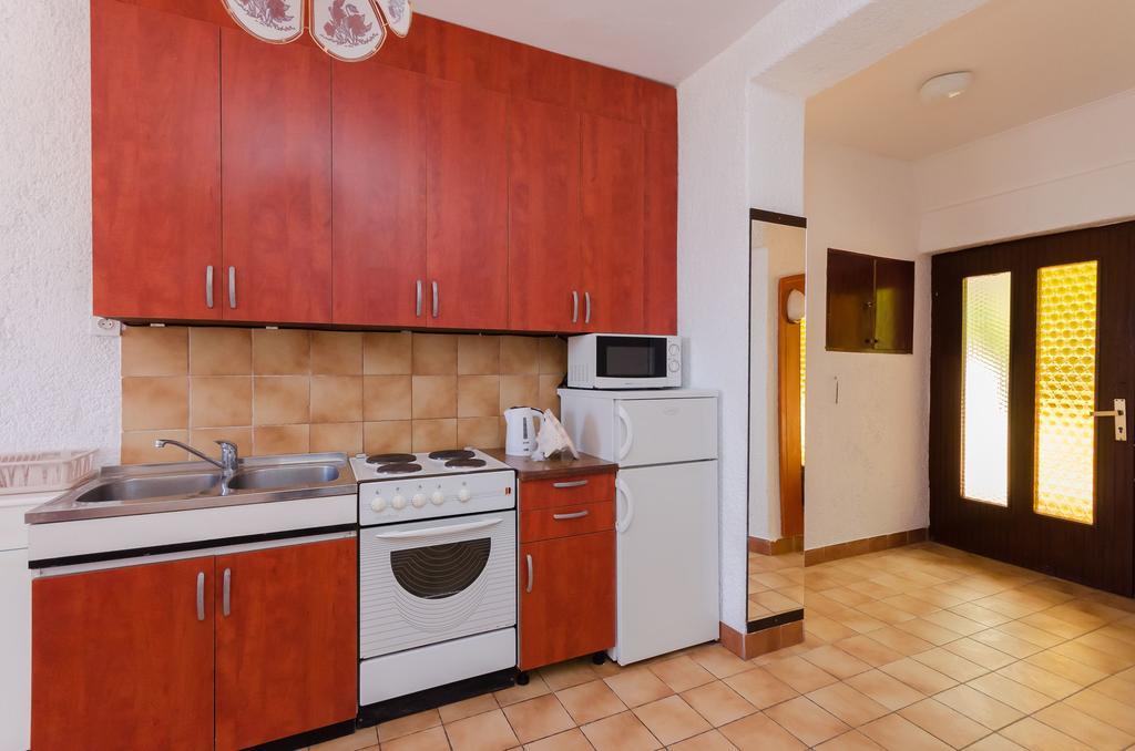 Apartments Zorka Kampor Extérieur photo