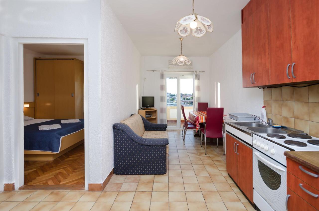 Apartments Zorka Kampor Extérieur photo